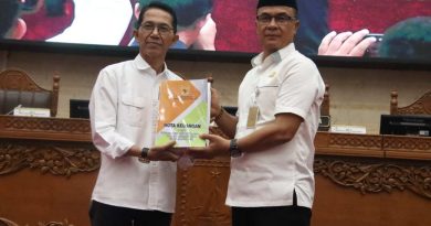 Paripurna DPRD Batam: Pemko Genjot Percepatan Pembangunan Lewat Perubahan APBD 2025