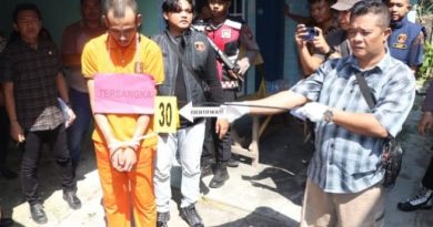 Rekonstruksi Kasus Balita Tewas di Karimun, Tersangka Peragakan 21 Adegan Kekerasan