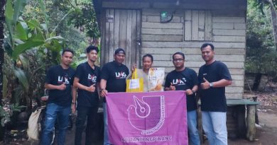 AJI Tanjungpinang Bagikan Sembako untuk Warga Lingga: Jurnalis Turun Tangan Bantu Sesama