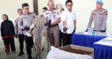 Deretan Aksi Ilegal Terungkap: Polda Kepri Gagalkan Penimbunan BBM dan Penyelundupan Satwa
