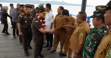Kajati Kepri Turun ke Moro: Tegaskan Komitmen Tegakkan Hukum Hingga Pelosok Desa