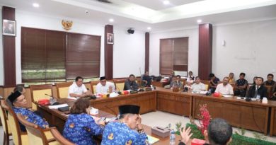 Warga Resah, Komisi I DPRD Batam Gelar RDPU Bahas Tower Telekomunikasi di Atap Rumah