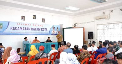 Kejati Kepri Gaungkan Perang Terhadap Perdagangan Orang: Edukasi Hukum di Batam KotaKejati Kepri Gelar
