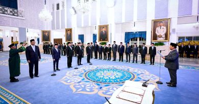 Reshuffle Kabinet! Prabowo Lantik 4 Menteri dan 1 Wakil Menteri Baru