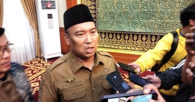 Ketika Dana Pusat Dipangkas, Pemprov Kepri Cari Nafas dari BUMD dan Labuh Jangkar