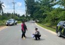 Kecelakaan di Pantai Trikora: Mobil vs Motor, Dua Orang Terluka dan Satu Kritis