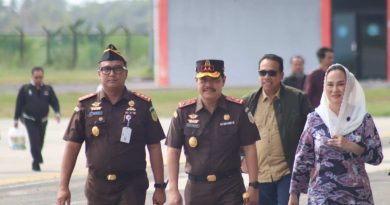 Dorong Tata Kelola Desa Transparan, Kajati Kepri Kunjungi Natuna