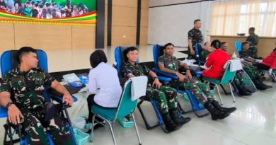 Prajurit Lanudal Tanjungpinang Donor Darah, Wujud Nyata Kepedulian di HUT ke-20 Korem 033/WP