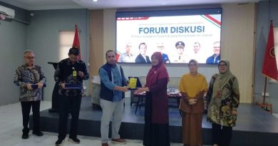 Diskusi Menarik di UNRIKA: Mahasiswa dan Akademisi Bedah Arah Baru Kebijakan Nasional untuk Batam